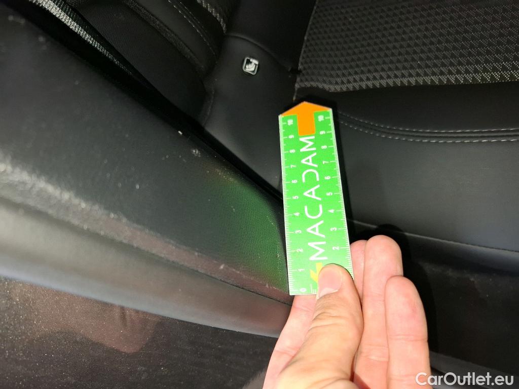  Peugeot  208  GT 1.2 PureTech 100CV BVA8 E6d #31