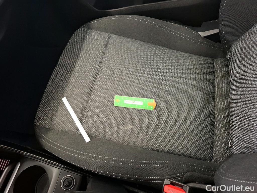  Bmw  X1 BMW  / 2022 / 5P / SUV sDrive18d Business Design DKG7 #12