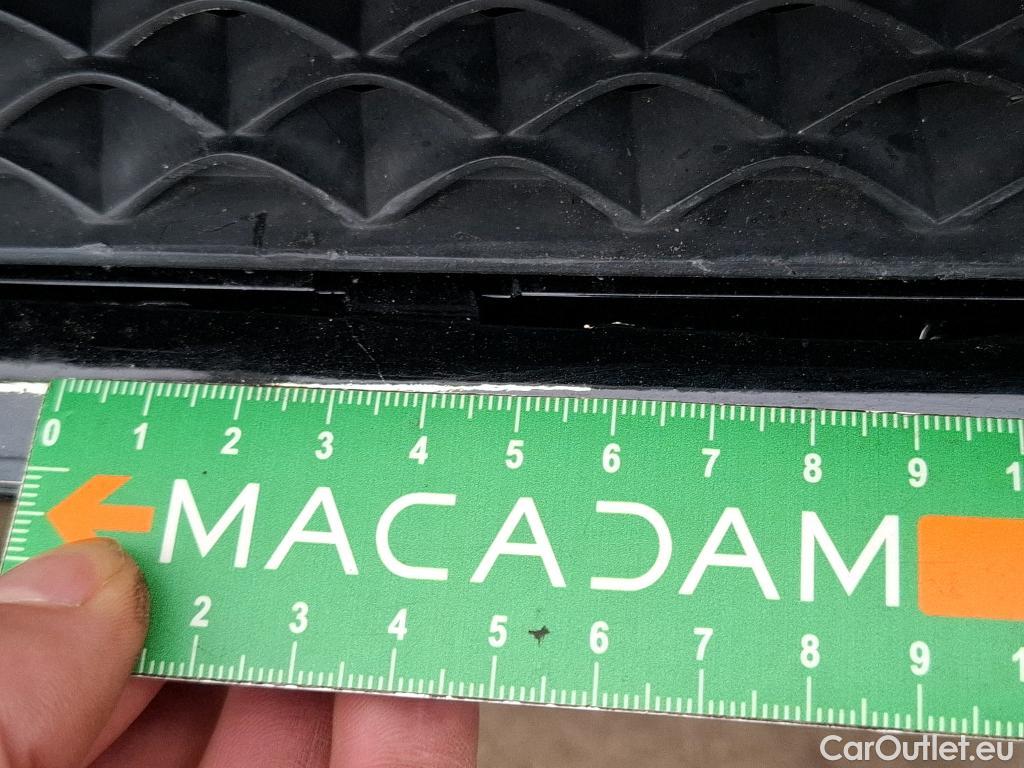  Mercedes  A-Klasse MERCEDES-BENZ Classe A Compact / 2018 / 5P / Berline A 180 Business Line 7G-DCT #3