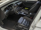  Volkswagen  Passat VARIANT 2.0 TDI SCR DSG  38 #9