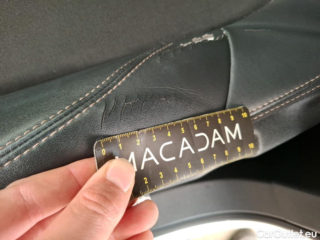  Peugeot  3008 PEUGEOT  / 2020 / 5P / SUV PureTech 130 S&S EAT8 GT Pack #4