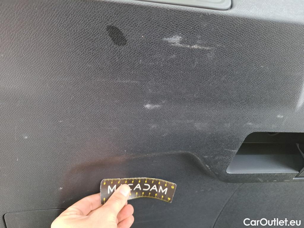  Peugeot  3008 PEUGEOT  / 2020 / 5P / SUV PureTech 130 S&S EAT8 GT Pack #8