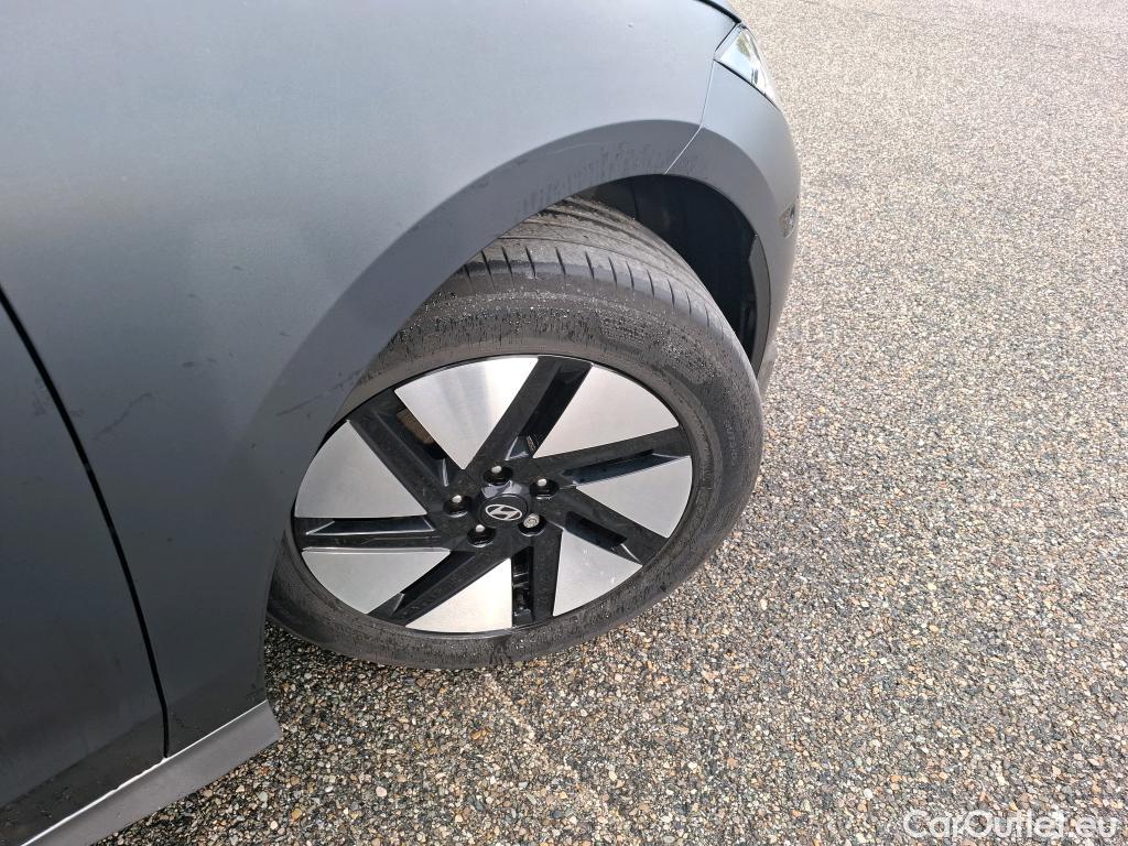  Hyundai   Ioniq HYUNDAI 6 / 2022 / 4P / Berline BEV 77kWh 229ch Executive #5