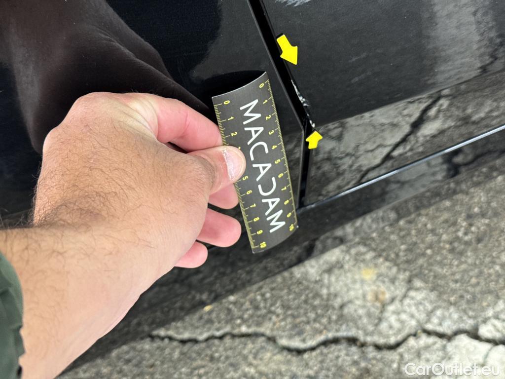  Bmw  Serie 1 BMW Série 1  2019  5P  Berline 116i Business Design #4