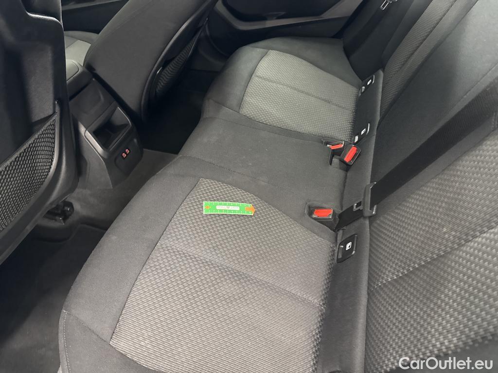  Bmw  Serie 1 BMW Série 1  2019  5P  Berline 116i Business Design #22