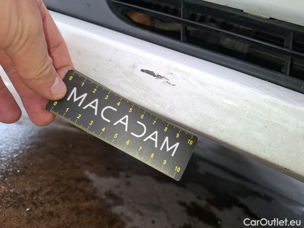  Peugeot  208  Affaire Premium 1.6 HDi 75CV BVM5 E6 #12