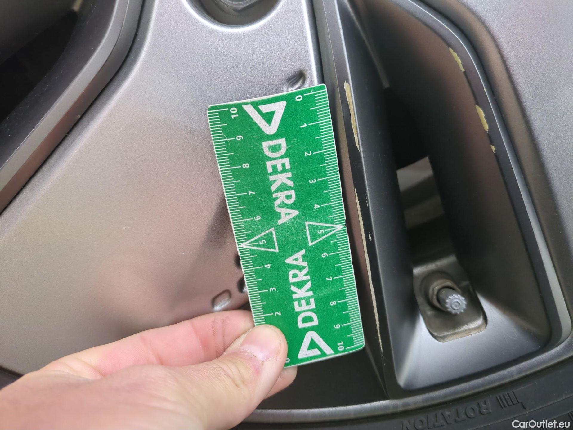  Hyundai  Konna HYUNDAI Kona / 2017 / 5P / SUV ELECTRIQUE 64 kWh 204 ch Intuitive #2