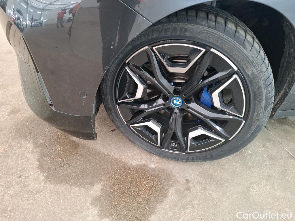  Bmw  iX Série  50 xDrive 111kWh BVA #1