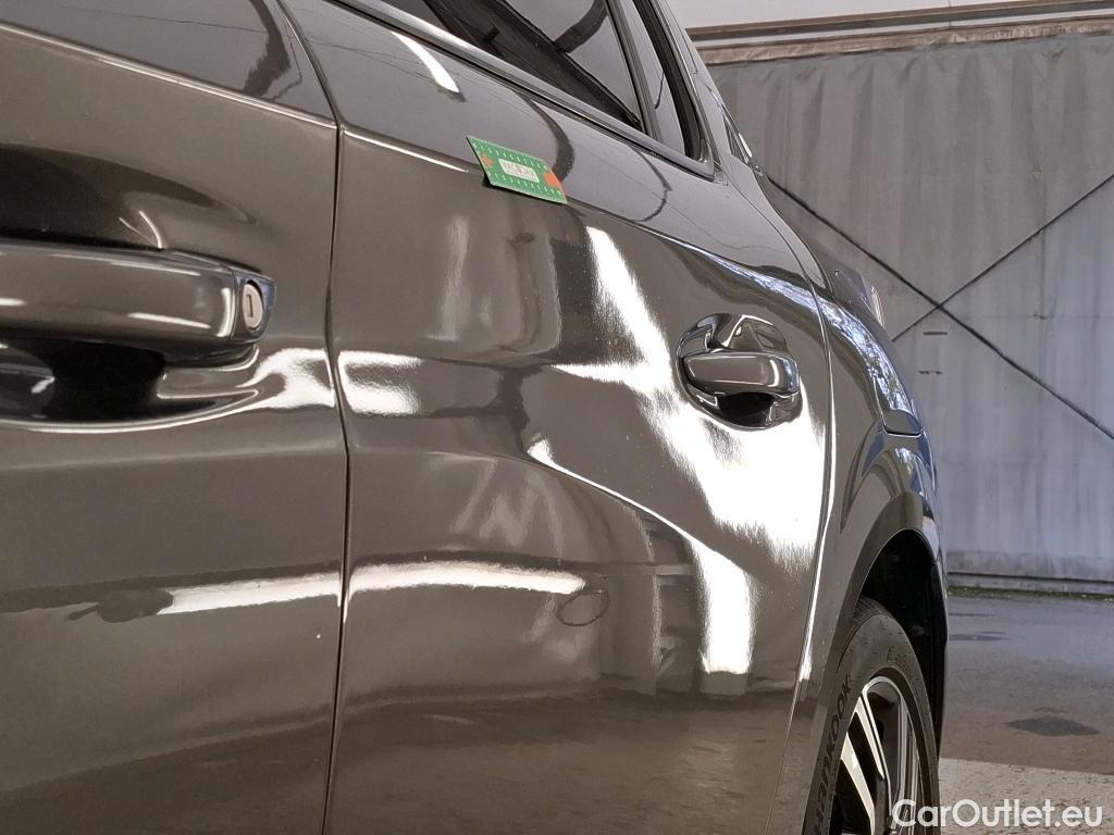  Peugeot  208  Allure Business 1.2 PureTech 100CV BVA8 E6d #3