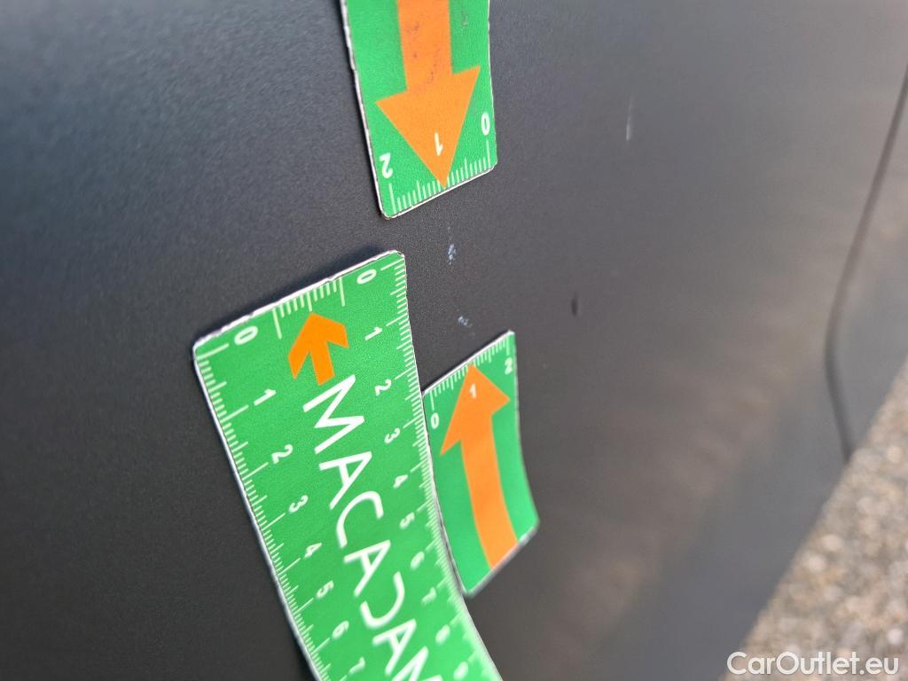  Hyundai   Ioniq HYUNDAI 6 / 2022 / 4P / Berline BEV 77kWh 229ch Executive #22