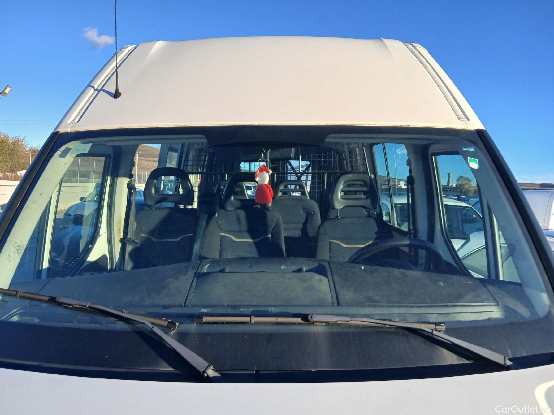  Iveco  Daily IVECO  / 2019 / 4P / combi 35S 14H V 4100/H2 16H M3  #2