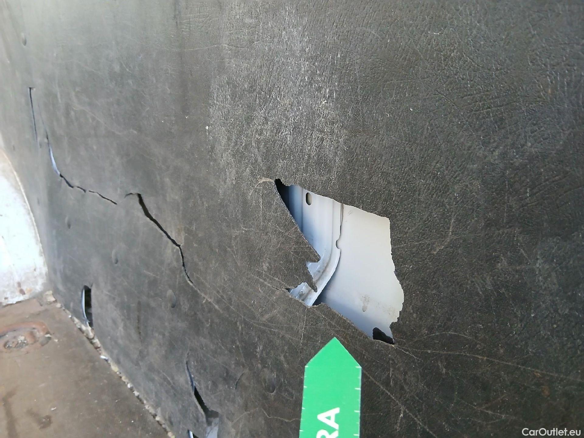  Iveco  Daily IVECO  / 2019 / 4P / combi 35S 14H V 4100/H2 16H M3  #46