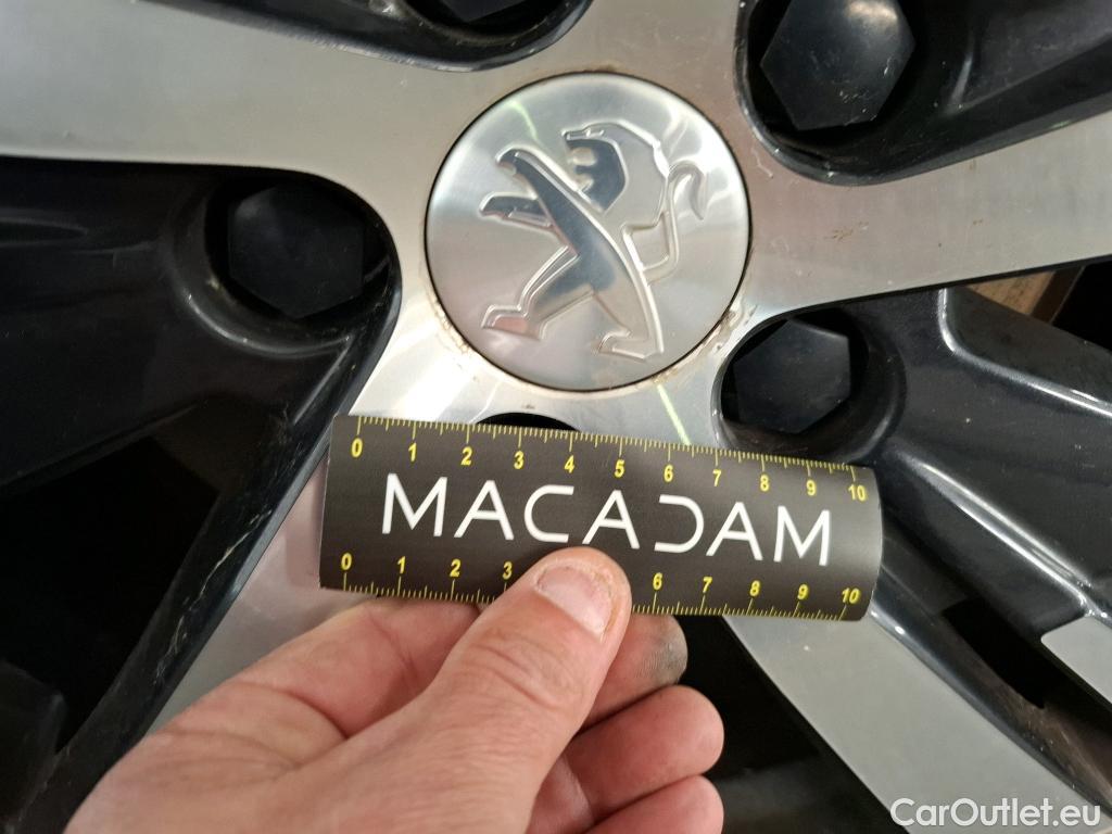  Peugeot  3008  GT Line 1.5 HDi 130CV BVA8 E6dT #23