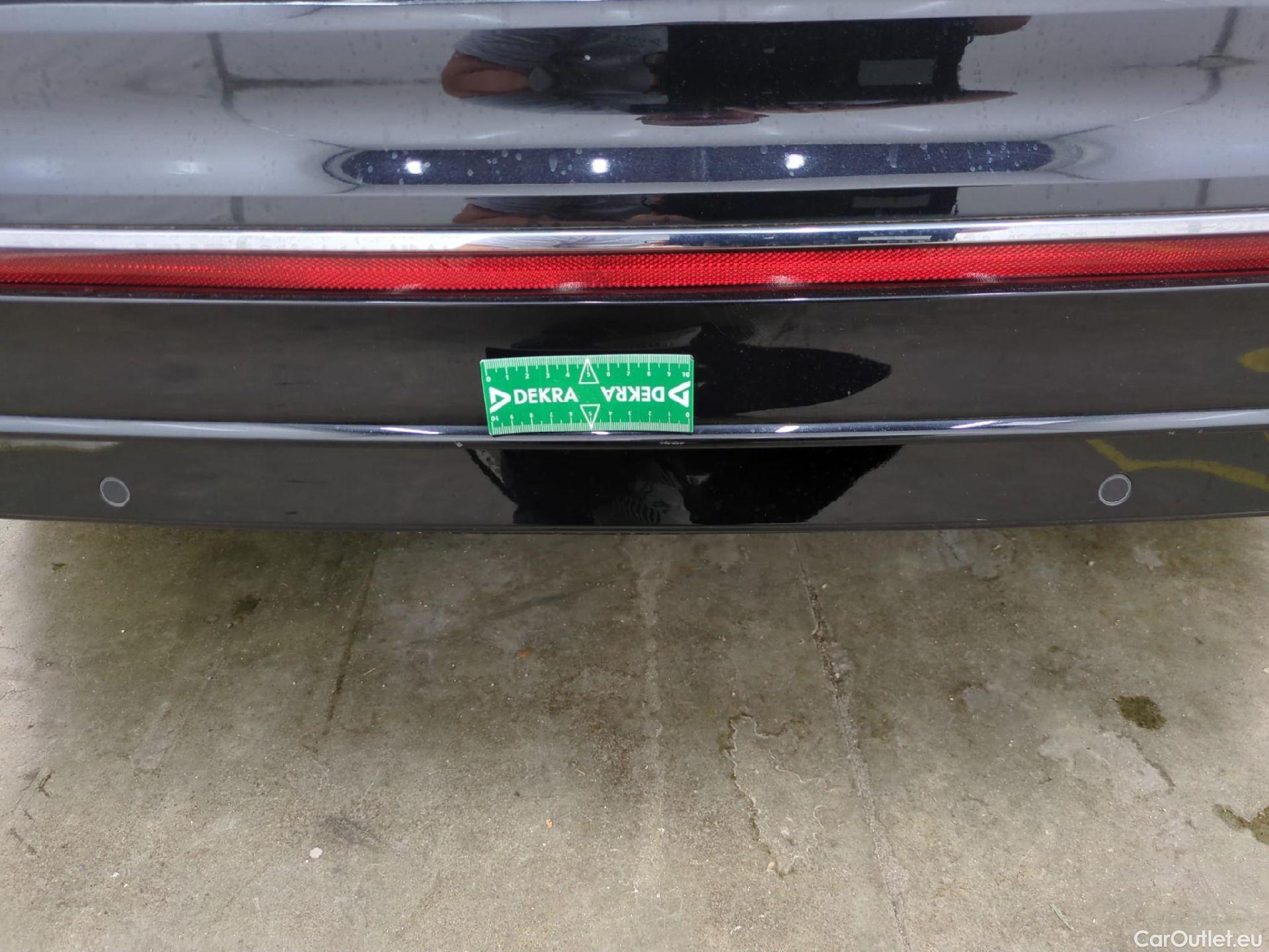  Volkswagen  Tiguan VOLKSWAGEN  / 2020 / 5P / SUV 1.4 eHybrid 245 DSG6 R-Line #53