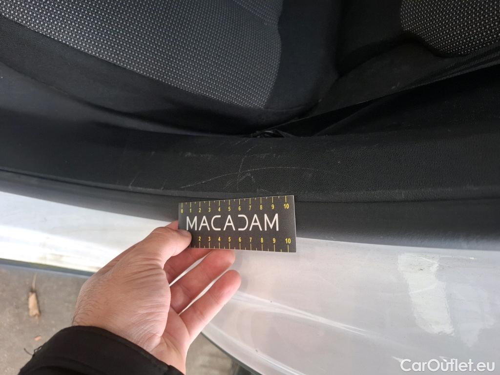  Citroen  C3  Shine 1.2 PureTech 80CV BVM5 E6 #24