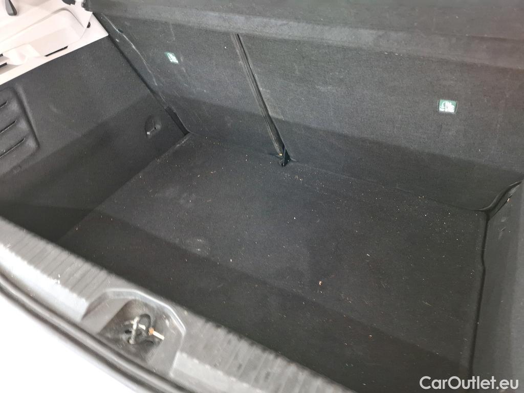  Renault  Clio  V Business 1.6 E-TECH Hybrid 140CV BVA6 E6d #15