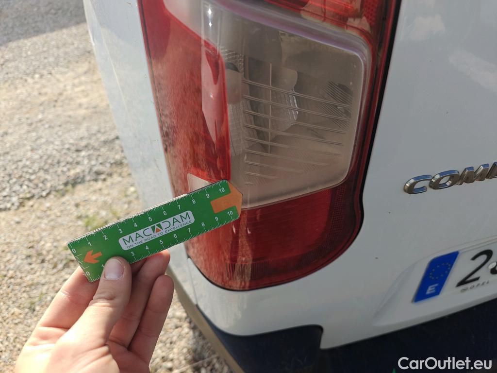  Opel  Combo OPEL  Life / 2018 / 5P / combi 1.5 TD 75kW (100CV) S/S Edition L (IND) #14