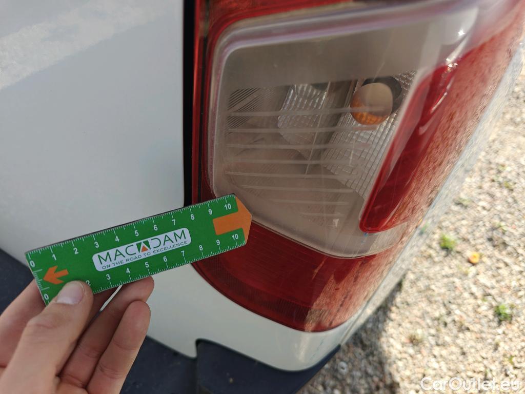  Opel  Combo OPEL  Life / 2018 / 5P / combi 1.5 TD 75kW (100CV) S/S Edition L (IND) #11