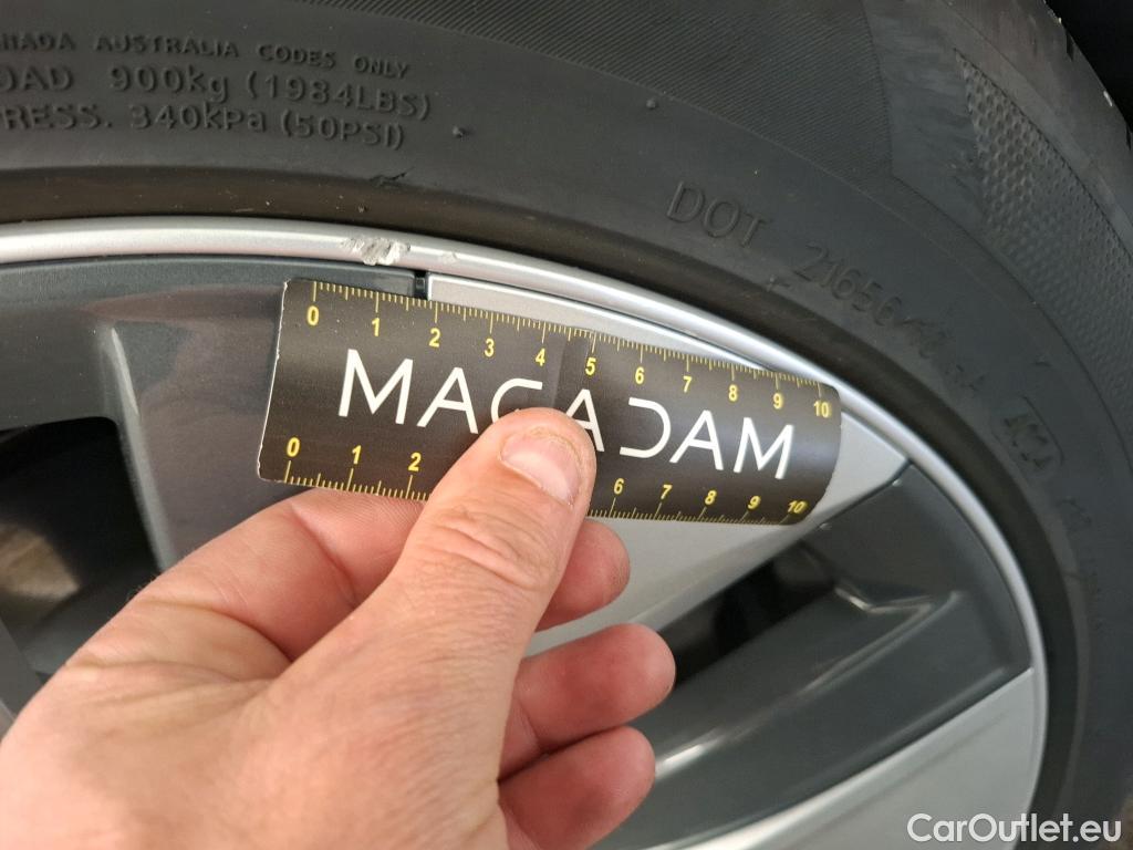  Tesla  Model Y TESLA  / 2021 / 5P / SUV RWD #11