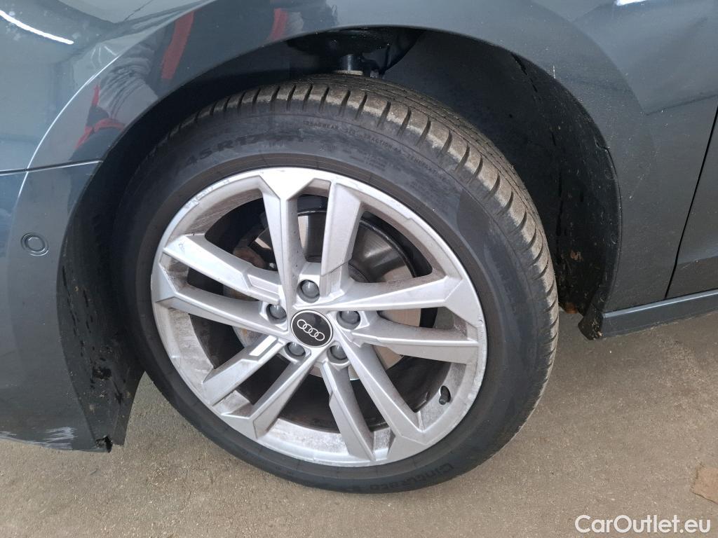  Audi  A3  Berline 35 TDI Business Line 2.0 TDI 150CV BVA7 E6d #13