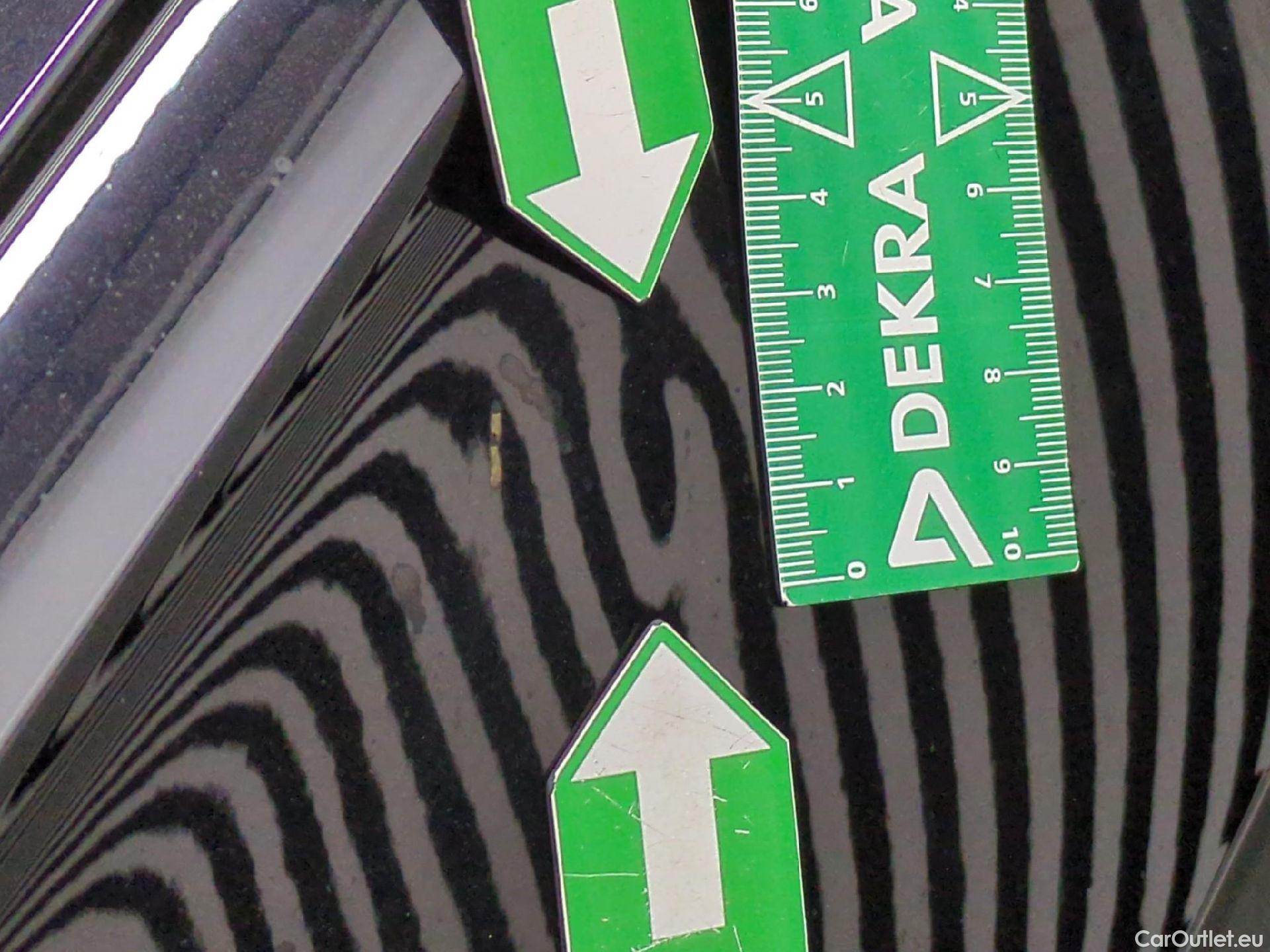  Volkswagen  Tiguan VOLKSWAGEN  / 2020 / 5P / SUV 1.4 eHybrid 245 DSG6 R-Line #43