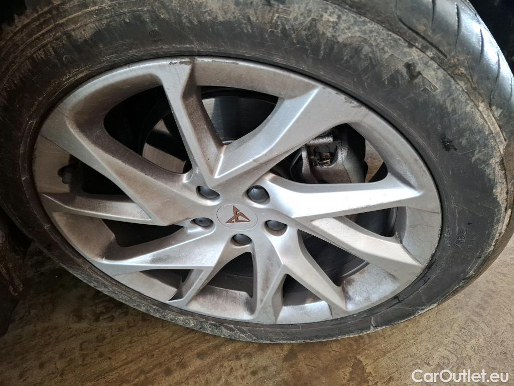  Cupra  Formentor CUPRA  / 2020 / 5P / SUV 1.5 TSI 150ch DSG7 Business Edition CD LOT250 #6