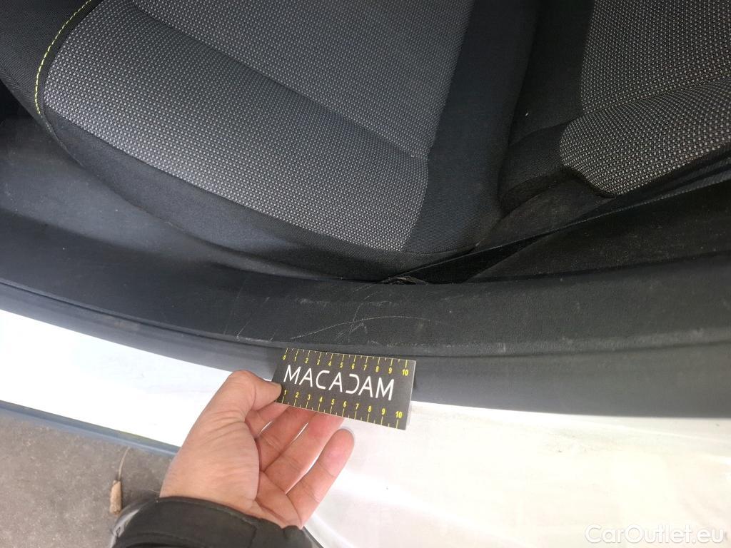  Citroen  C3  Shine 1.2 PureTech 80CV BVM5 E6 #25