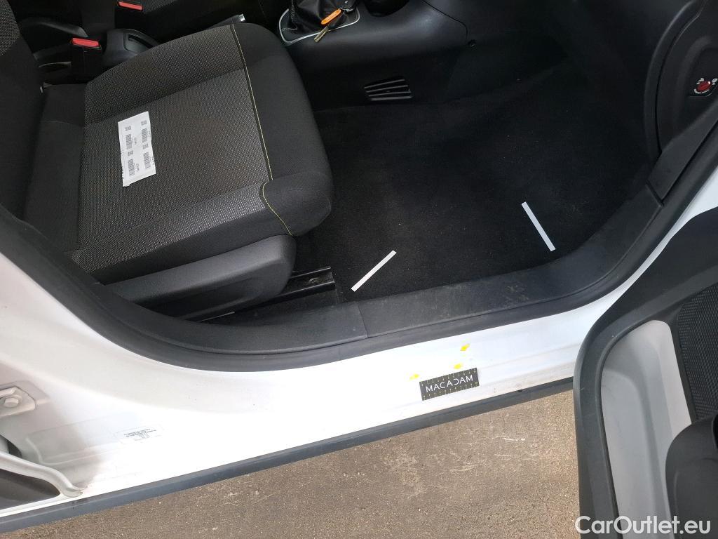  Citroen  C3  Shine 1.2 PureTech 80CV BVM5 E6 #15