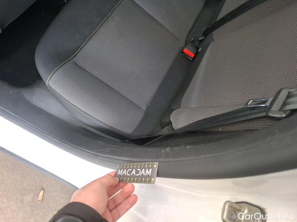  Citroen  C3  Shine 1.2 PureTech 80CV BVM5 E6 #23