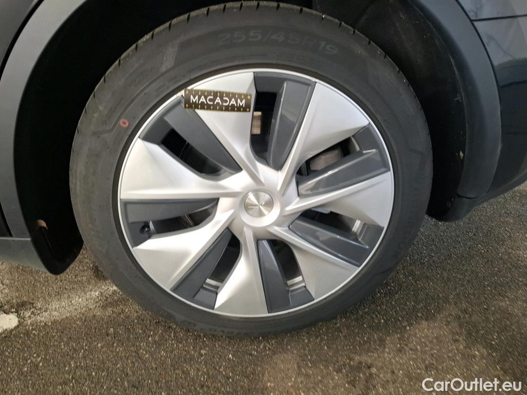  Tesla  Model Y TESLA  / 2021 / 5P / SUV RWD #9