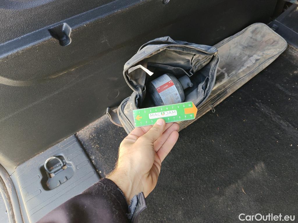  Opel  Combo OPEL  Life / 2018 / 5P / combi 1.5 TD 75kW (100CV) S/S Edition L (IND) #50