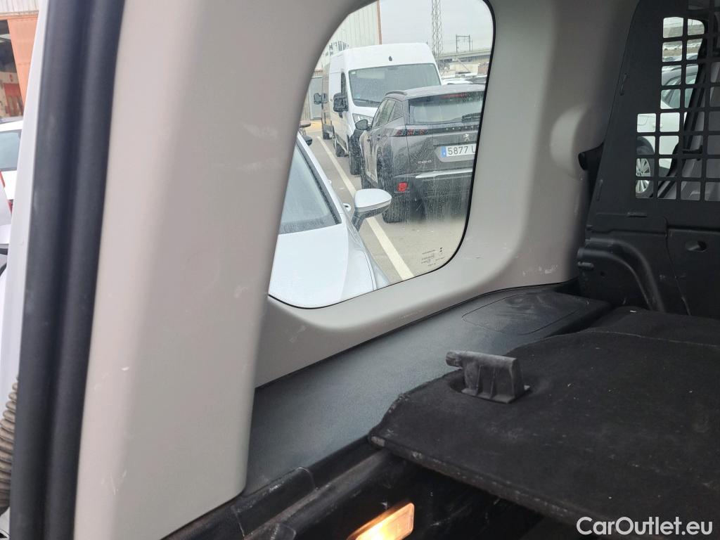  Peugeot  Partner PEUGEOT Rifter / 2024 / 4P / combi Active Business Standard BlueHDi 100 (AC) #26