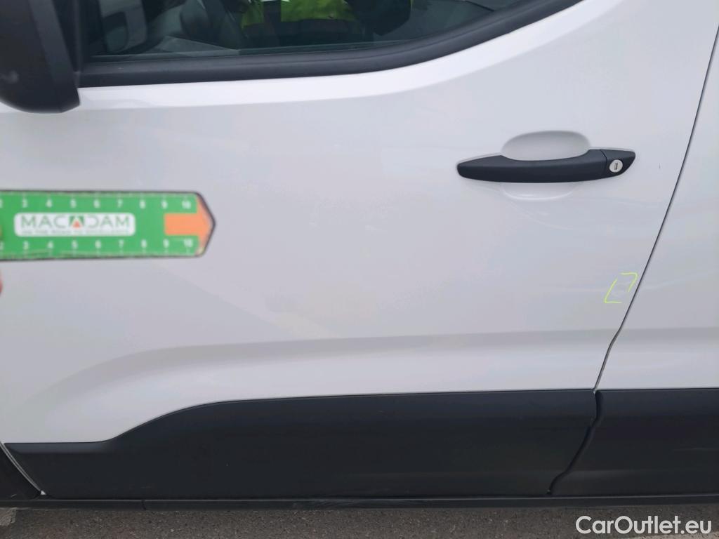  Peugeot  Partner PEUGEOT Rifter / 2024 / 4P / combi Active Business Standard BlueHDi 100 (AC) #44