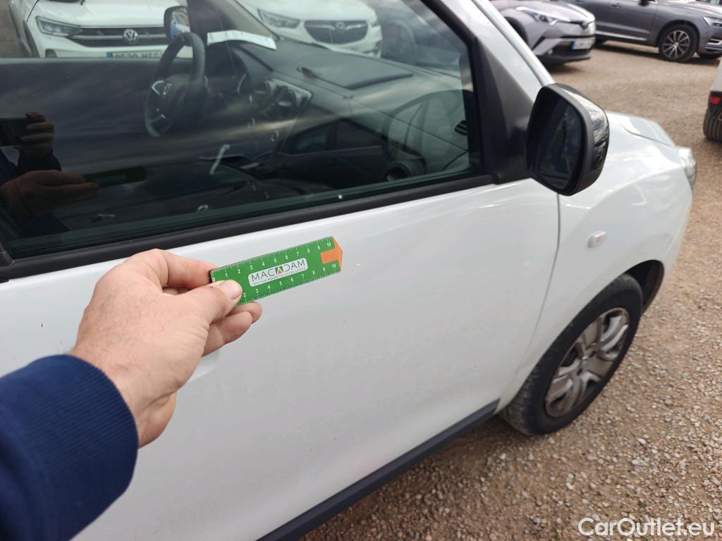  Dacia  Lodgy DACIA  / 2012 / 5P / monovolumen compacto Comfort Blue dCi 70kW (95CV) 7Pl - 18 #19