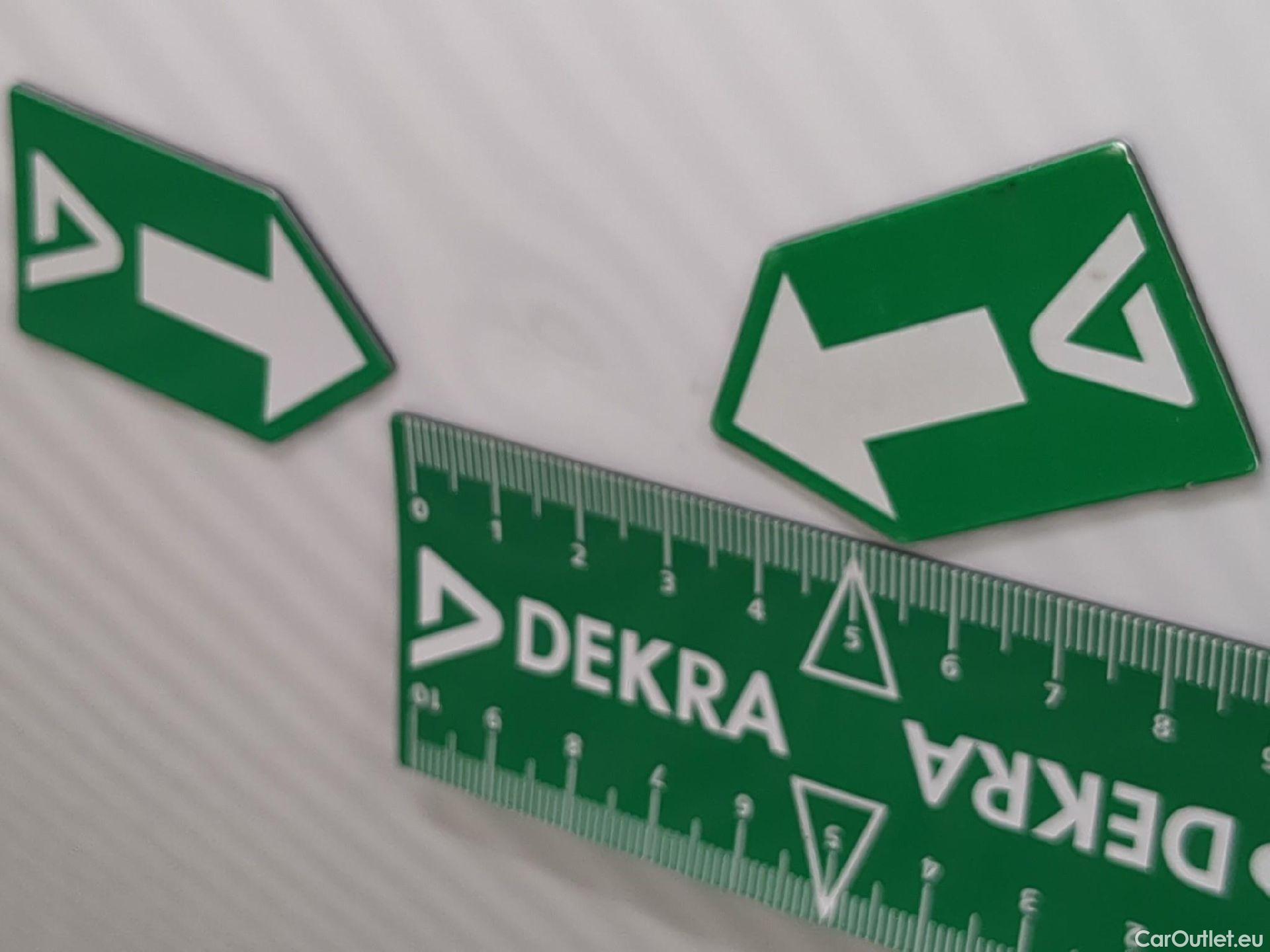  Toyota  Yaris Cross TOYOTA  Hybride / 2021 / 5P / SUV 1.5 HYBRID 116H DYNAMIC AUTO #5