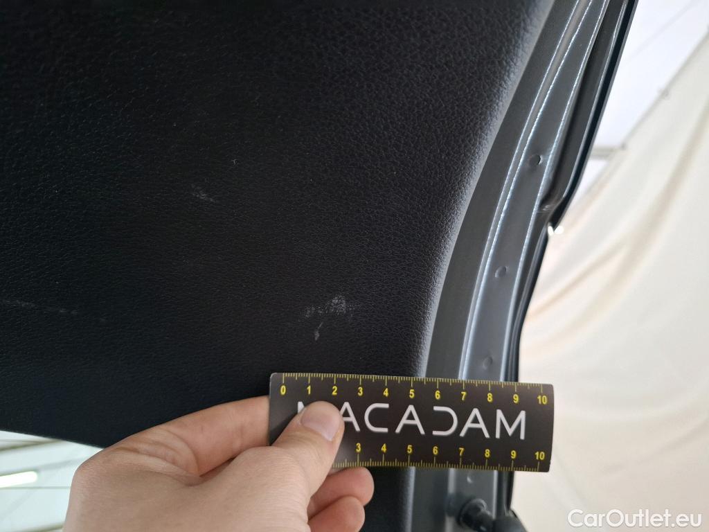  KIA  XCeed KIA  / 2022 / 5P / Crossover 1.6 GDI PHEV ACTIVE BUS DCT6 #7