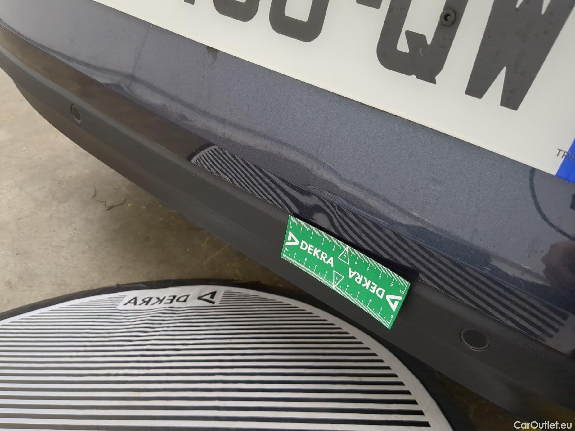  Renault  Megane  IV Berline 5 ptes. Business 1.0 TCe 115CV BVM6 E6d #27