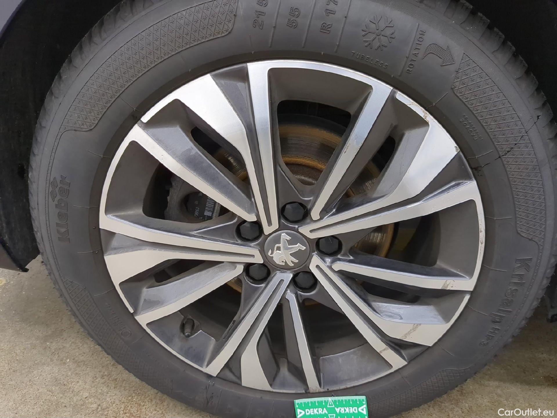  Peugeot  508 PEUGEOT  SW / 2018 / 5P / Break BlueHDi 130 S&S EAT8 Allure Pack #9