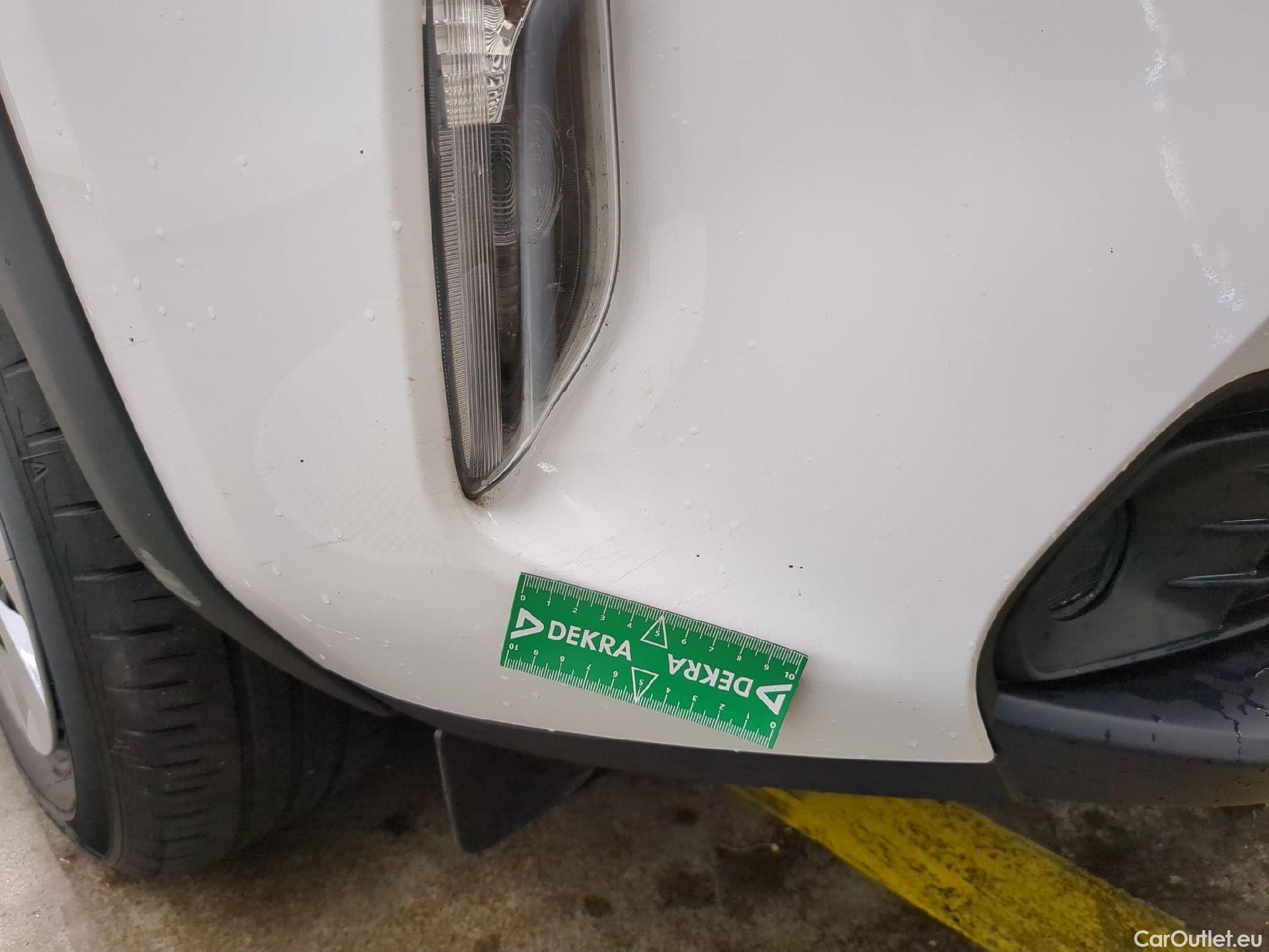  Toyota  Yaris Cross TOYOTA  Hybride / 2021 / 5P / SUV 1.5 HYBRID 116H DYNAMIC AUTO #3