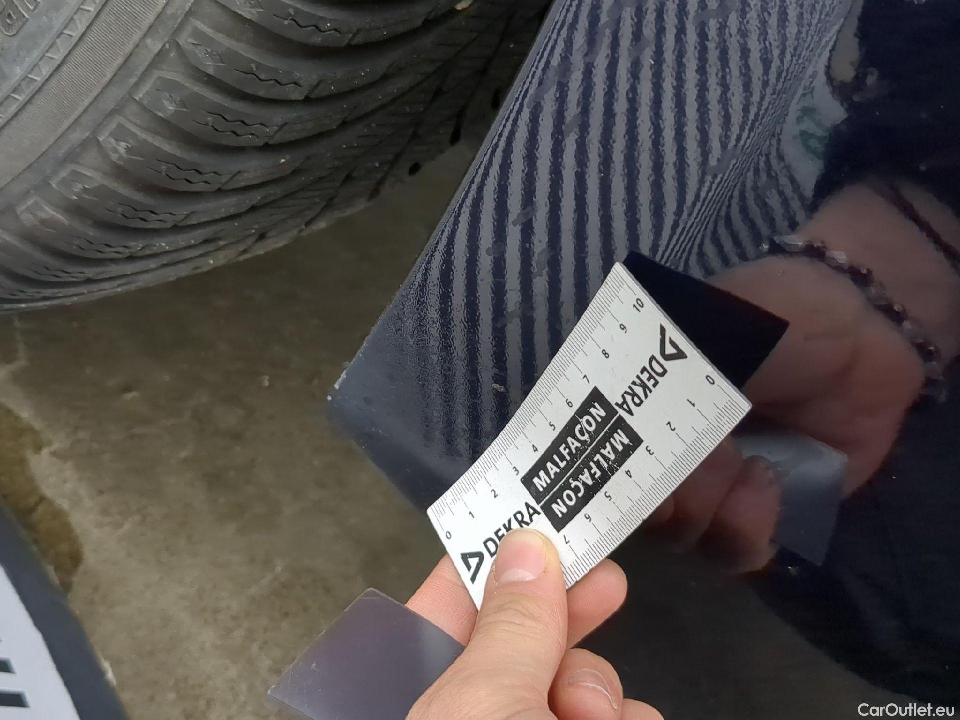  Peugeot  508 PEUGEOT  SW / 2018 / 5P / Break BlueHDi 130 S&S EAT8 Allure Pack #30