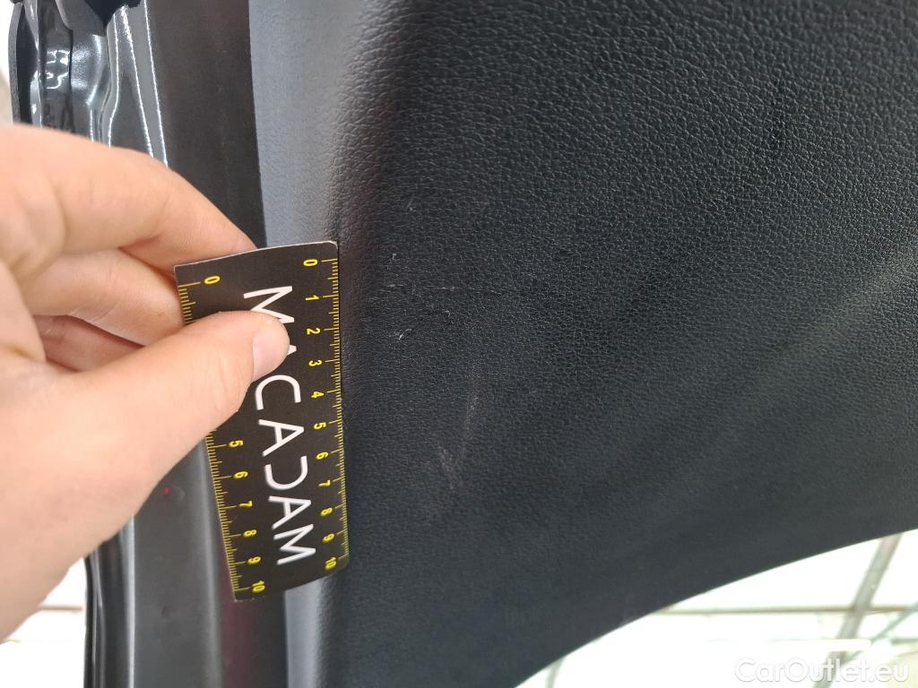  KIA  XCeed KIA  / 2022 / 5P / Crossover 1.6 GDI PHEV ACTIVE BUS DCT6 #4