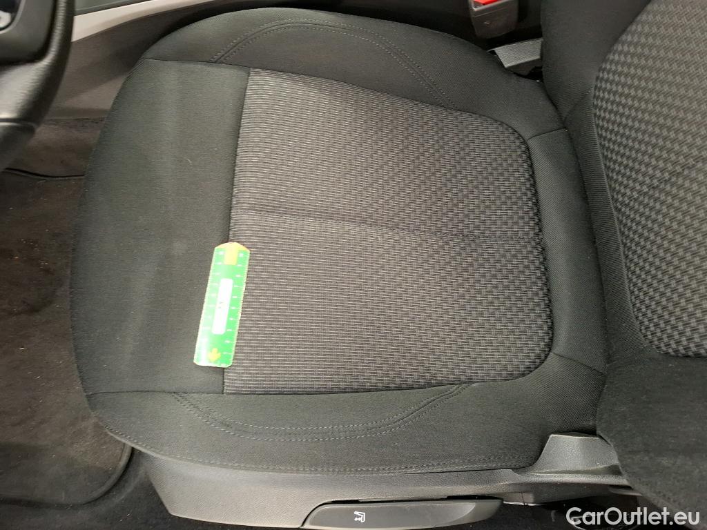  Bmw  Serie 1 BMW Série 1 / 2019 / 5P / Berline 116i DKG7 Business Design #12