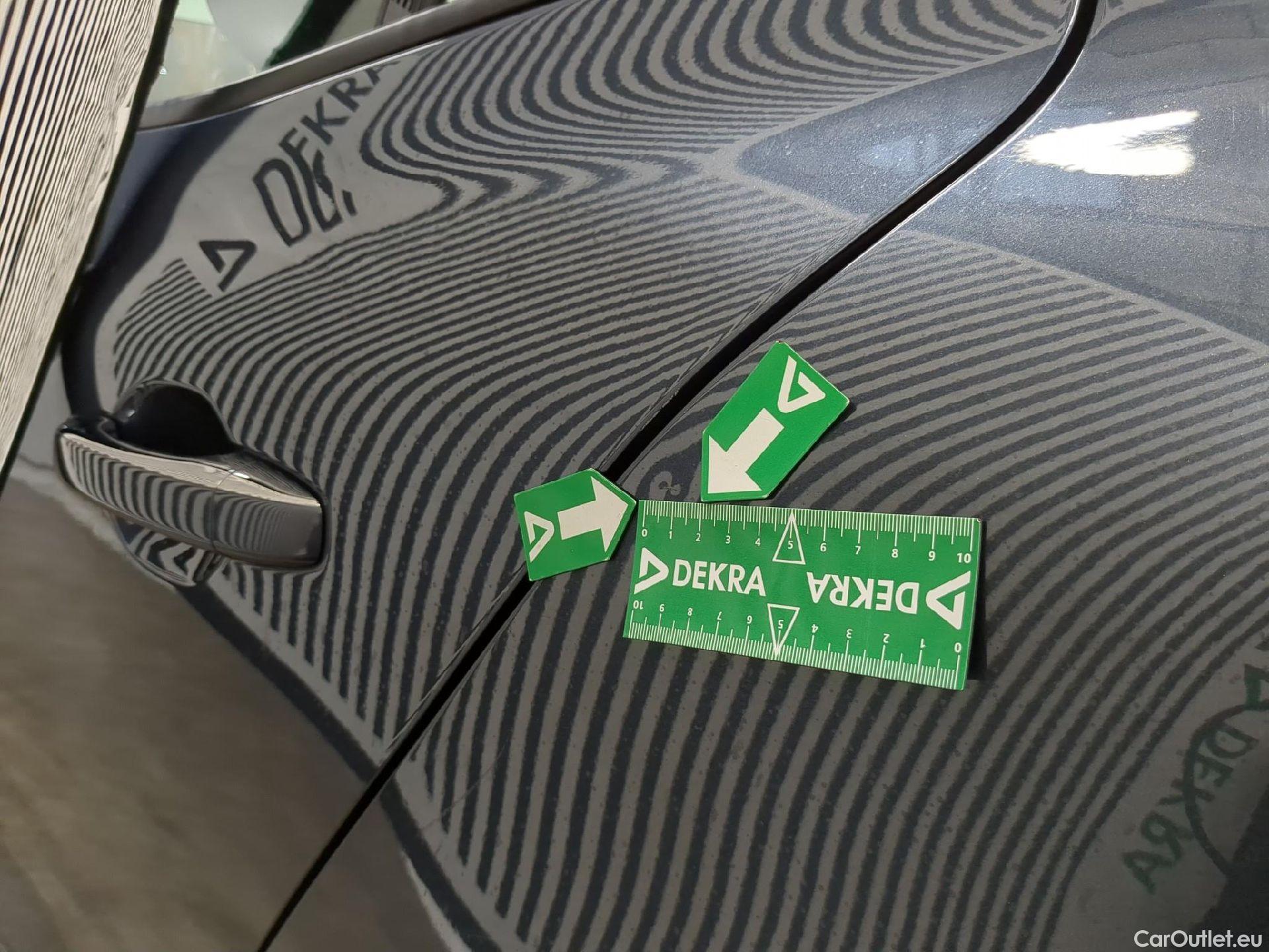  Renault  Megane  IV Berline 5 ptes. Business 1.0 TCe 115CV BVM6 E6d #23