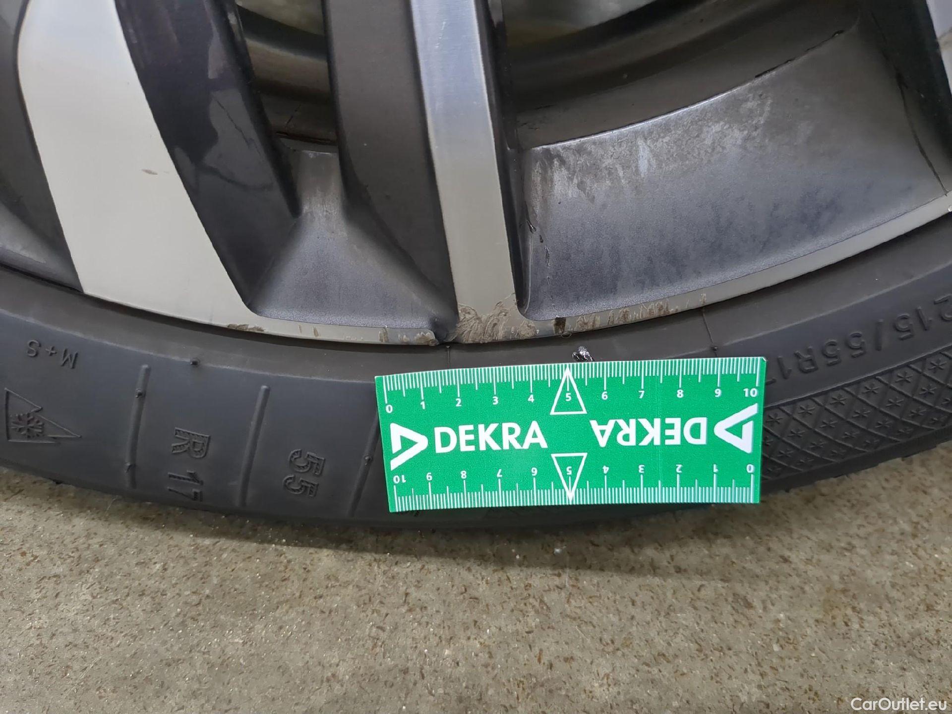  Peugeot  508 PEUGEOT  SW / 2018 / 5P / Break BlueHDi 130 S&S EAT8 Allure Pack #10