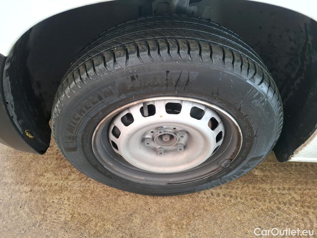  Citroen  Berlingo  Fourgon Club M 650 1.5 BlueHDi 100CV BVM6 E6d #23