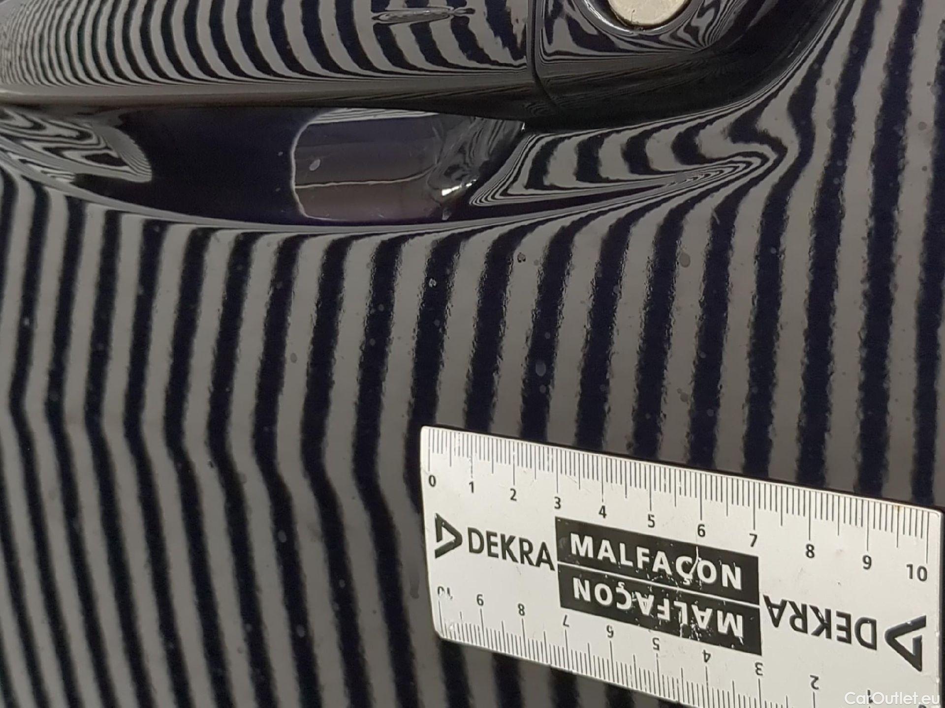  Peugeot  508 PEUGEOT  SW / 2018 / 5P / Break BlueHDi 130 S&S EAT8 Allure Pack #24