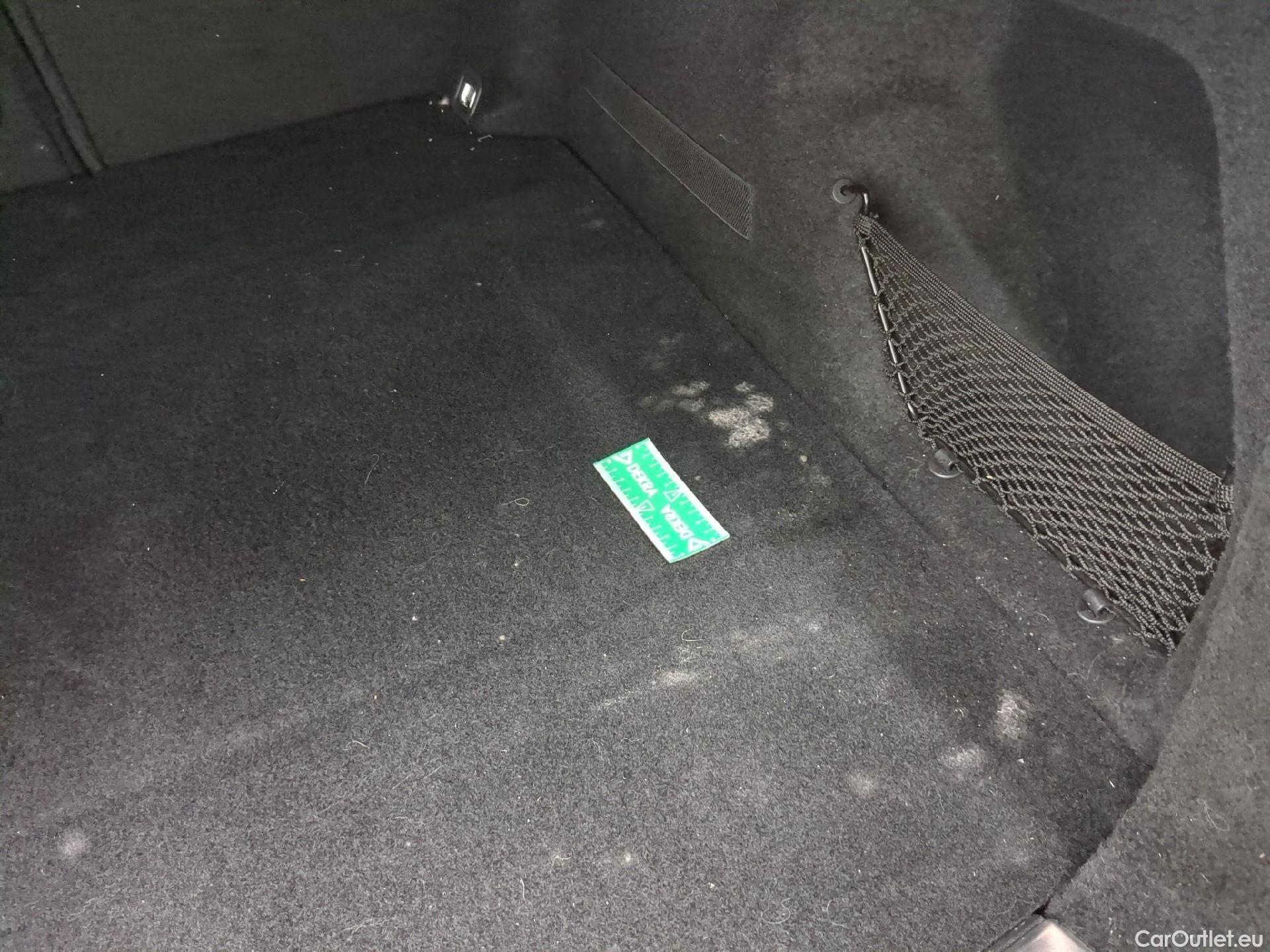  Peugeot  508 PEUGEOT  SW / 2018 / 5P / Break BlueHDi 130 S&S EAT8 Allure Pack #6