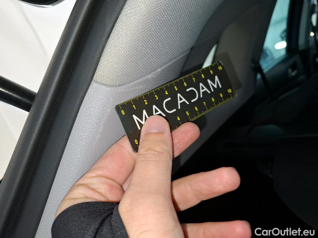  Hyundai  Tucson HYUNDAI  / 2018 / 5P / SUV 1.6 CRDI 115 HYBRID 48V CREATIVE #27