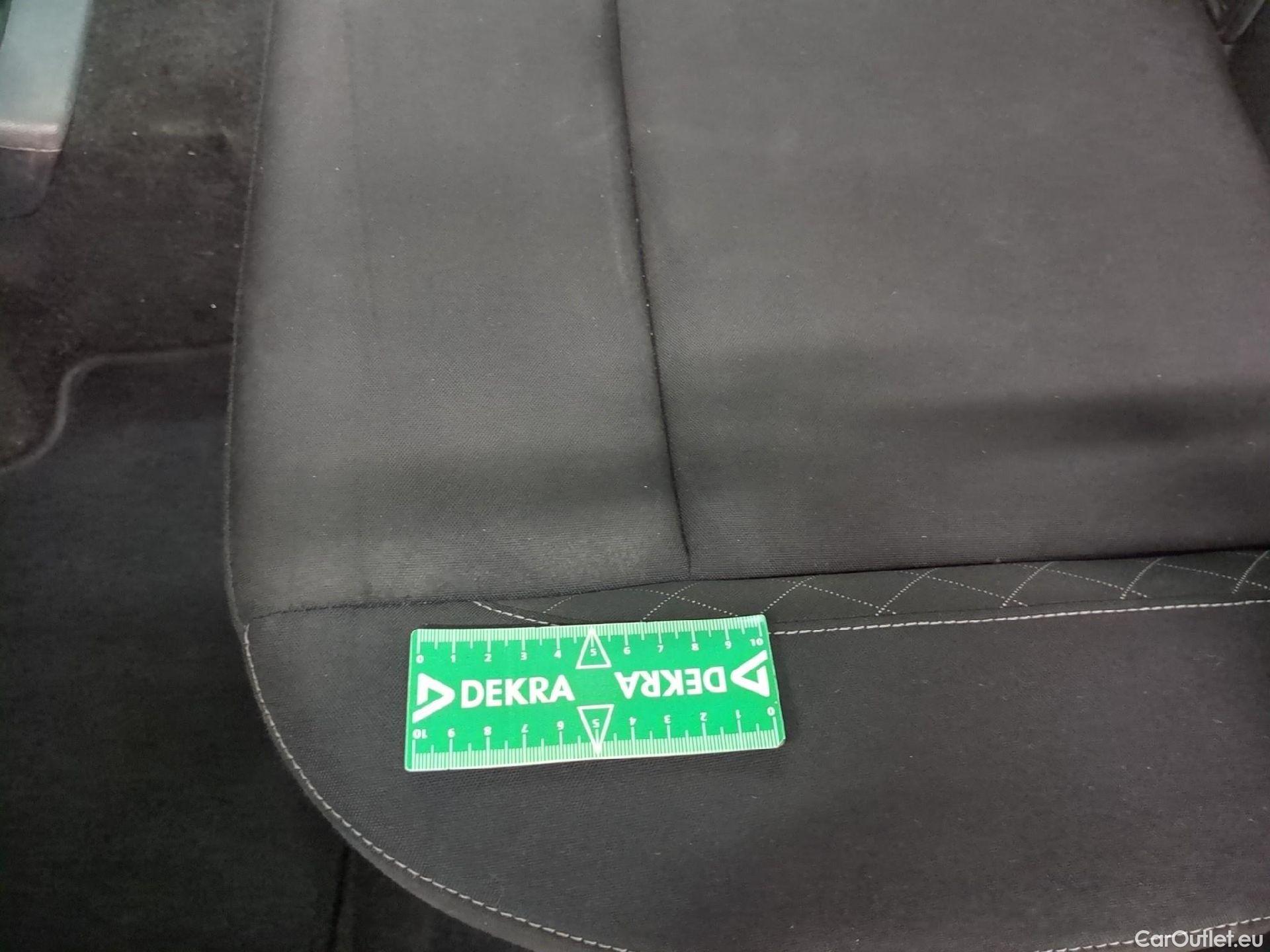  Skoda  Karoq SKODA  / 2017 / 5P / SUV 1.5 TSI ACT 150ch Ambition #6