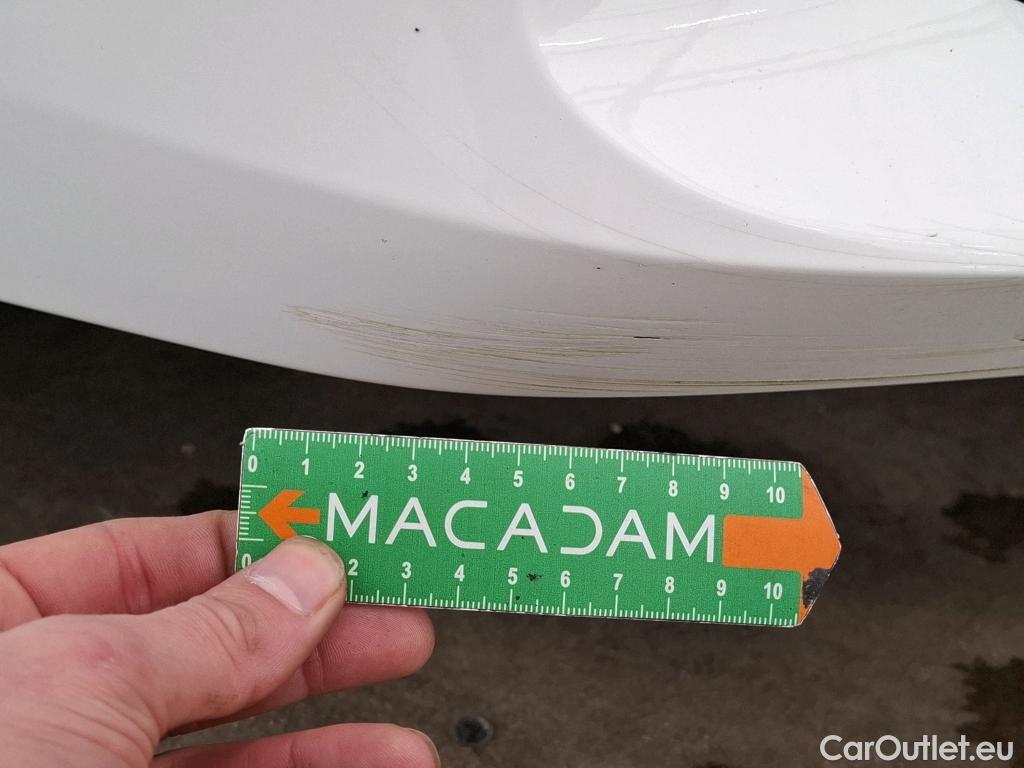  Toyota  Corolla TOYOTA  / 2018 / 5P / Berline Hybride 122h Dynamic Business Stage Acad #11